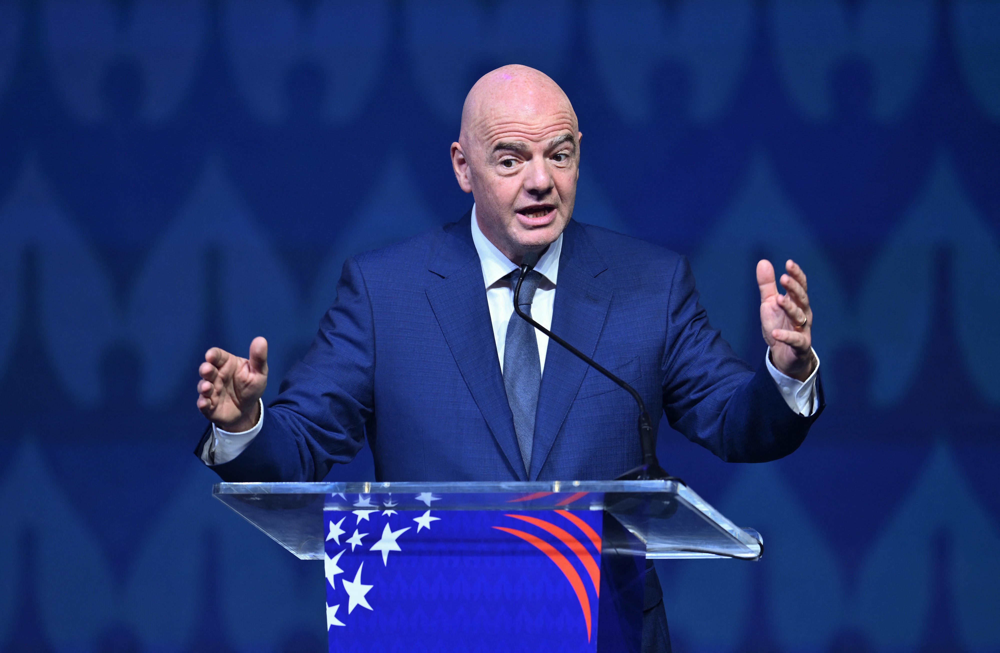 Chủ tịch FIFA Gianni Infantino lên án hành vi phân biệt chủng tộc trong bóng đá chu-tich-fifa
